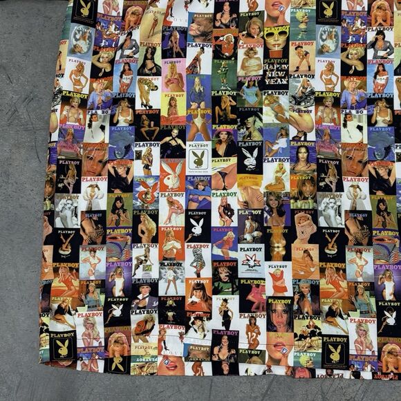 Playboy Shirt Men Size Large All Over Collage Cover Magazine Centerfold - Picture 11 of 14